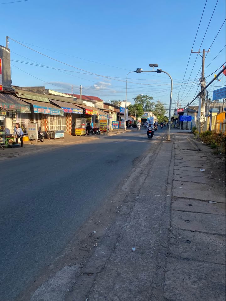 Đất nền Long Khánh 135m² - Sổ đỏ chính chủ, ô tô vào tận nơi!