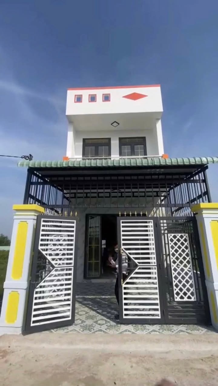 Nhà Long Trạch Cần Đước 93m² 1,05 tỷ - Sẵn sàng ở ngay