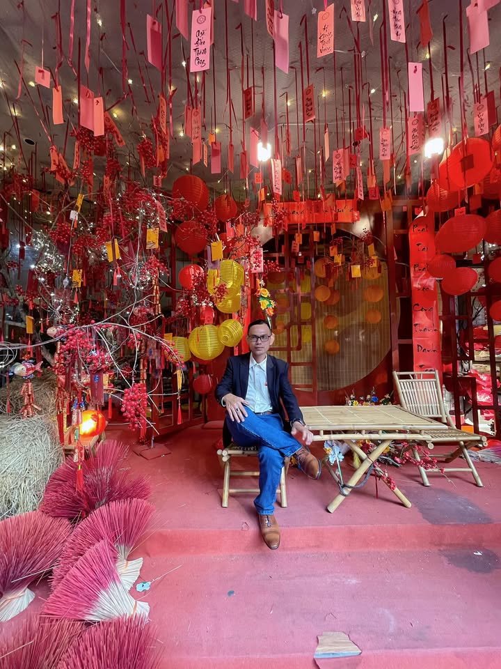 Nhà phố Khu Sơn Thủy 126m² giá 13 tỷ - Vị trí đẹp sẵn sàng ở ngay!