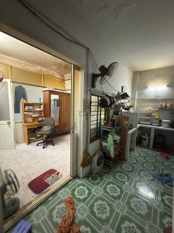 Nhà Trịnh Phong Nha Trang 87.3m² giá 6.98 tỷ - Sổ hồng sẵn, Đa công năng!