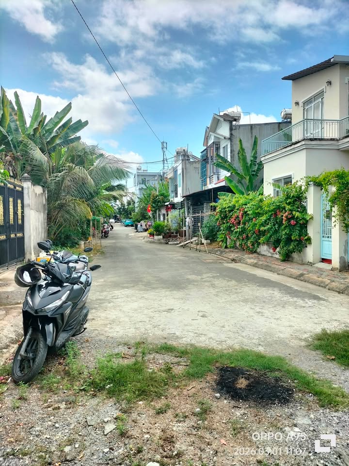 Đất nông nghiệp Lê Văn Lương Nhơn Đức 4000m² - Cơ hội đầu tư dài hạn!