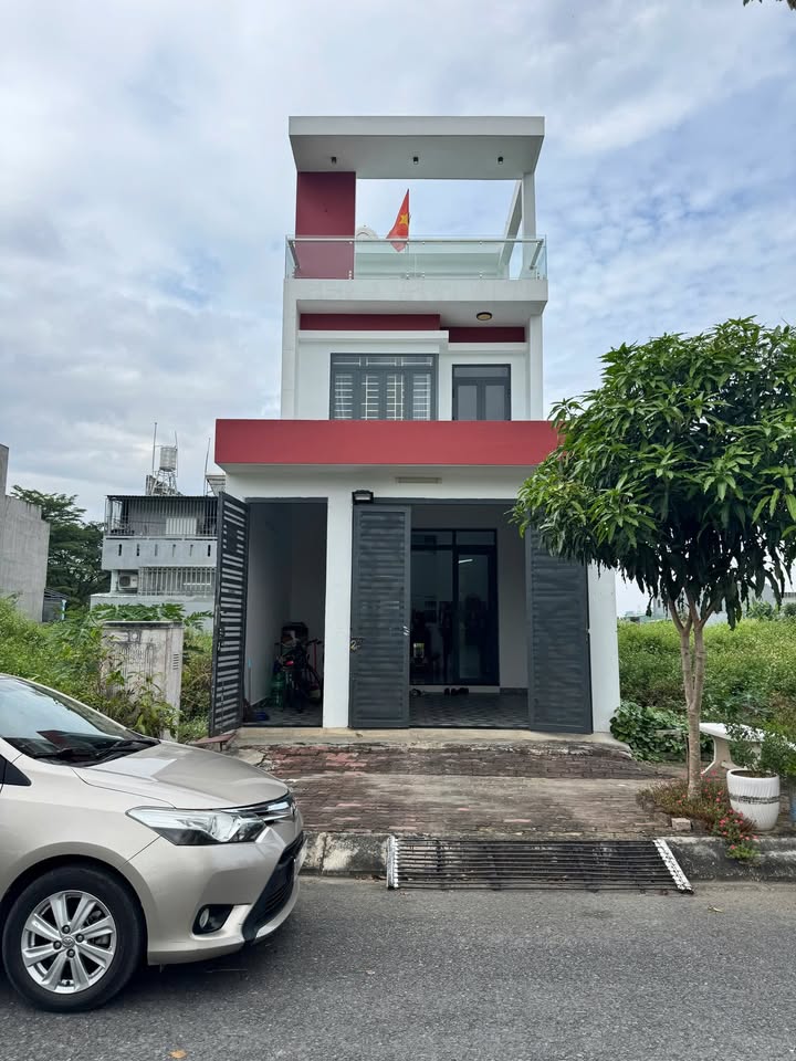 Nhà riêng Thái Sơn Long Hậu 100m² - Sổ hồng sẵn, ô tô vào tận nhà!