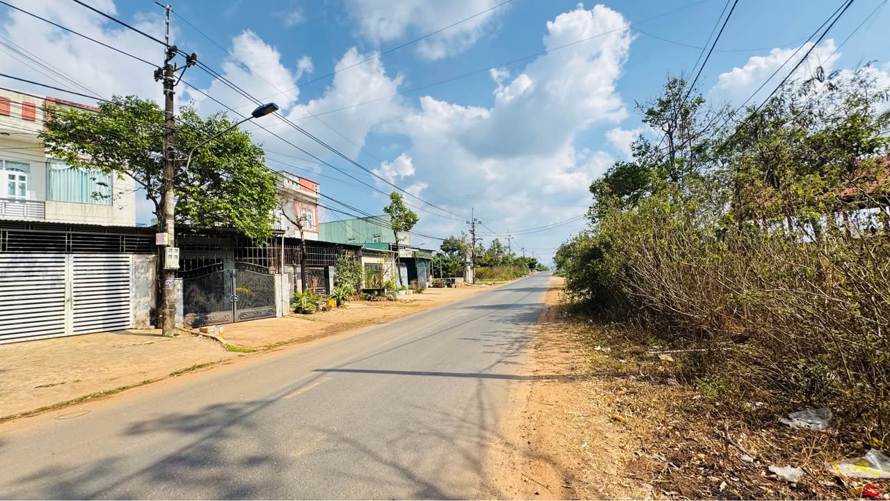 Đất nền Hoàng Sa Pleiku 400m² - Sổ đỏ chính chủ