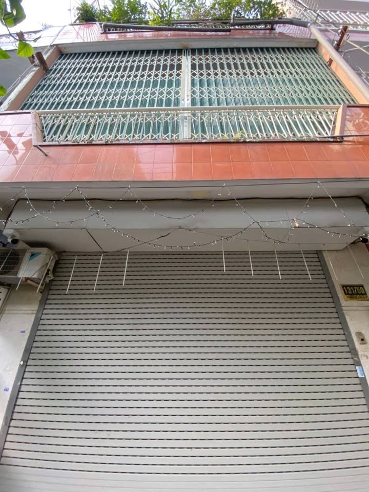 Nhà HXH Q10 50m² giá 9.8 tỷ - Ô tô vào tận nhà, ở ngay!