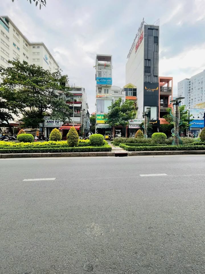 Nhà Phố Phan Xích Long, Phú Nhuận 48m² - Mặt tiền kinh doanh đắc địa!