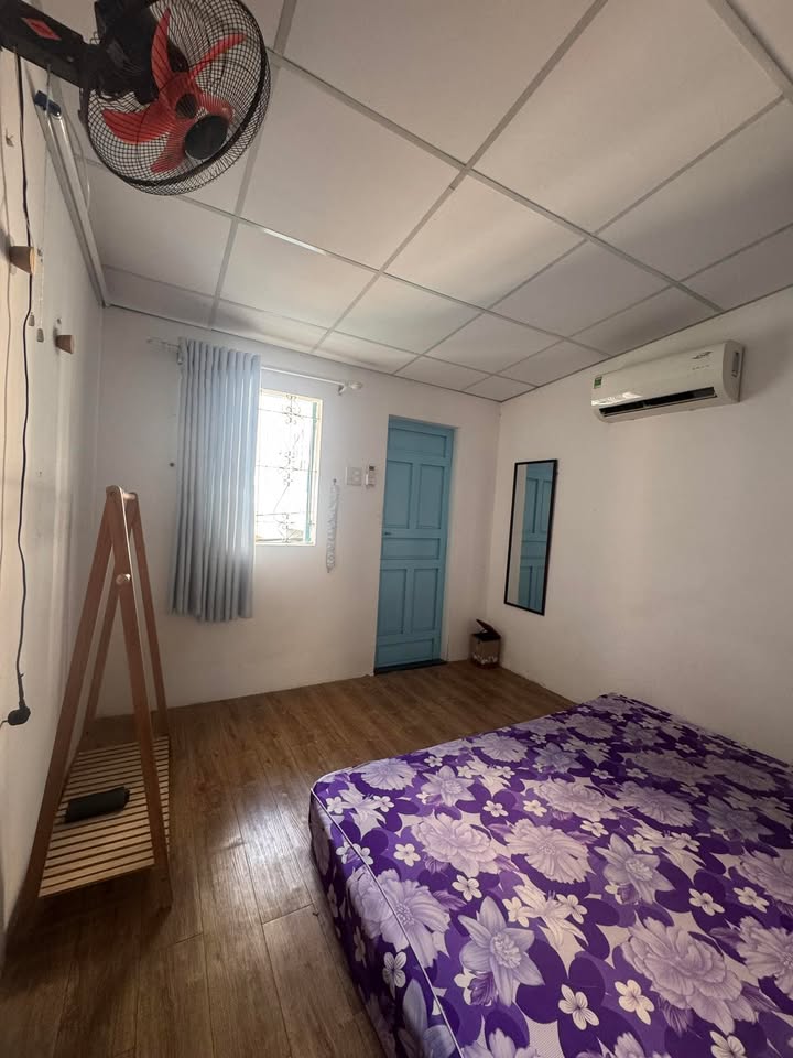 Nhà nguyên căn Ngô Mây Quy Nhơn 50m² 4,5 triệu - Sẵn sàng ở ngay