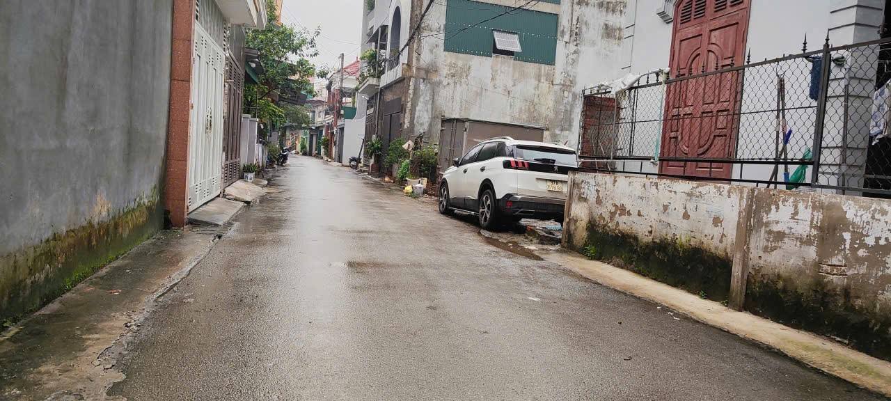 Đất Nền Vinh Tân 90m² Lối 2 Ngô Đức Kế - Giá 4 Tỷ