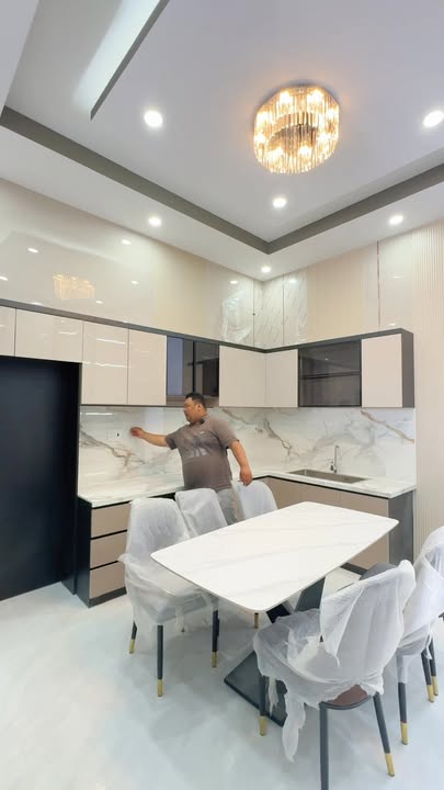 Nhà Phố Hưng Long, Bình Chánh 163m² - Mặt tiền kinh doanh đắc địa!