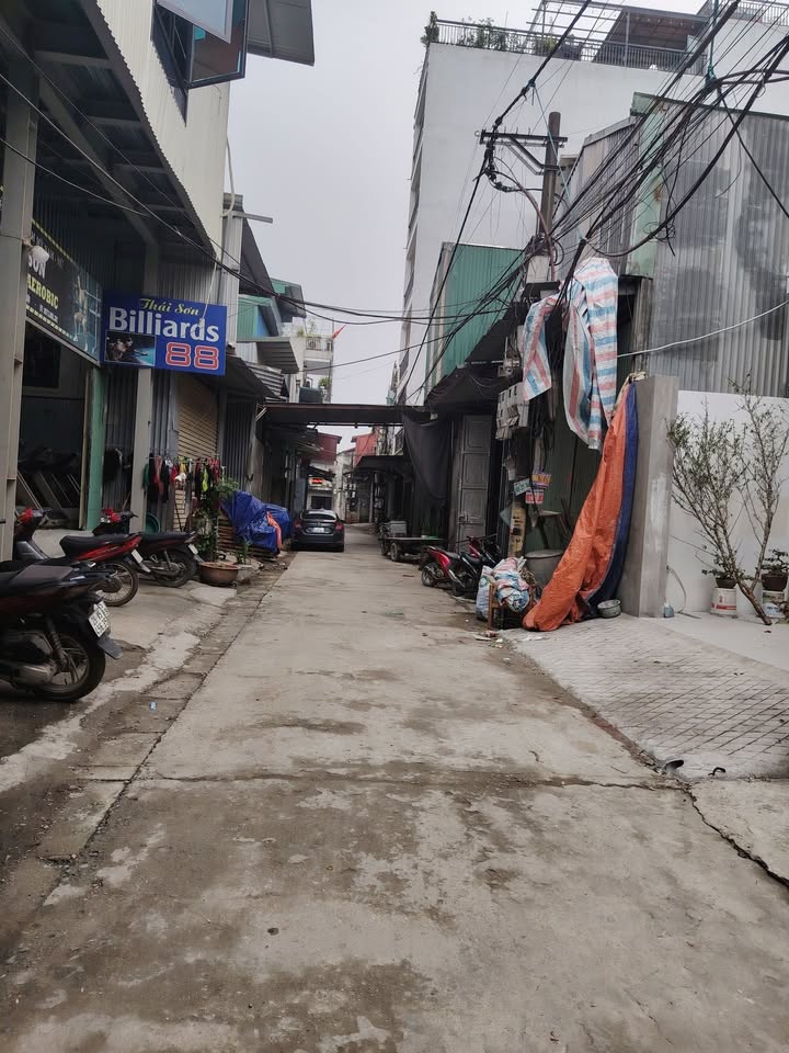 Đất nền Cổng Đình Vĩnh Lộc, Thạch Thất 100m² - Sổ đỏ chính chủ!