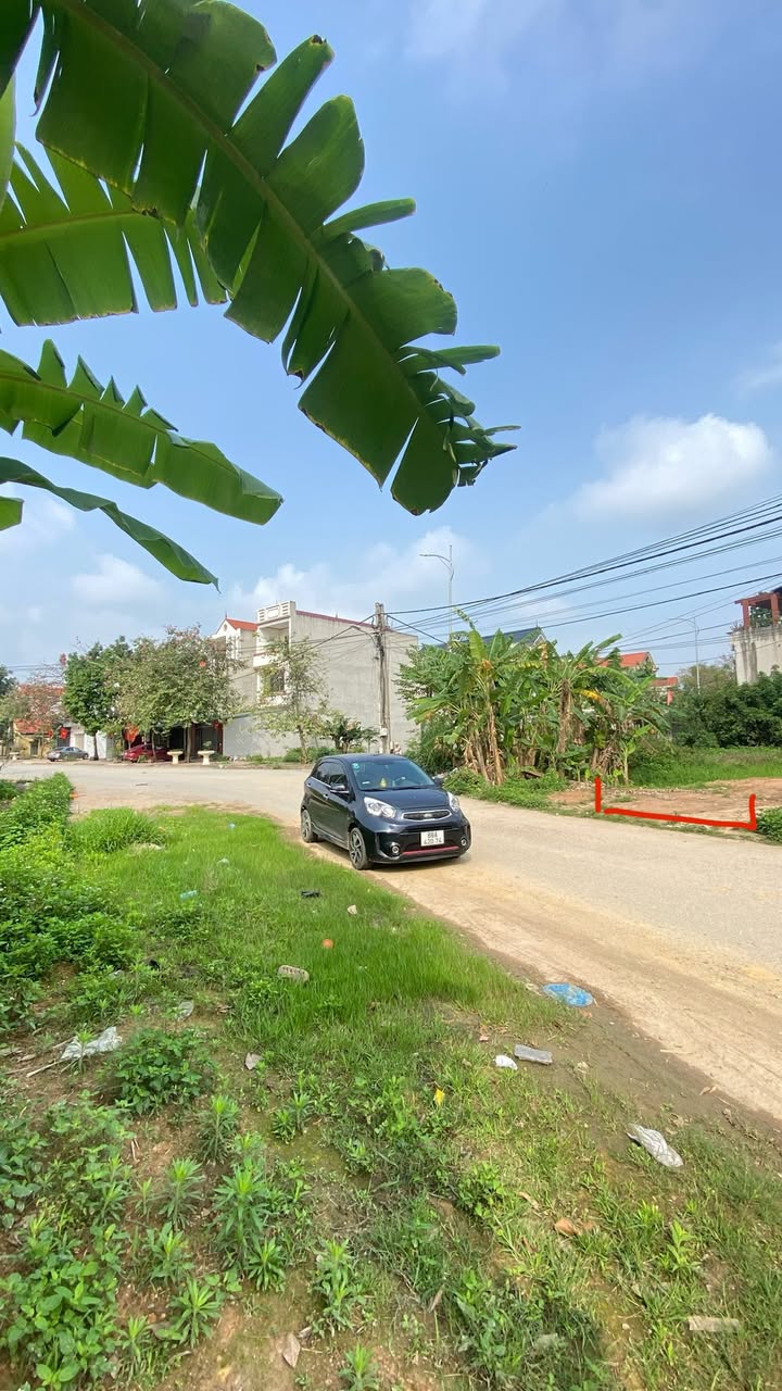 Đất nền Lập Thạch 100m² trục kinh doanh - Sổ đỏ chính chủ