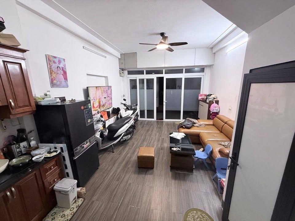 Nhà riêng Phúc Lợi Long Biên 33m² 4 tầng - Ô tô vào tận nhà!