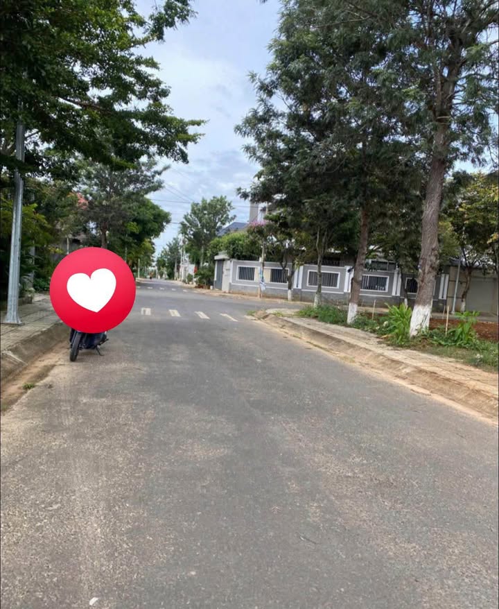 Đất Nguyễn Thị Định Đức Trọng 300m² 8.5 tỷ - Sổ đỏ