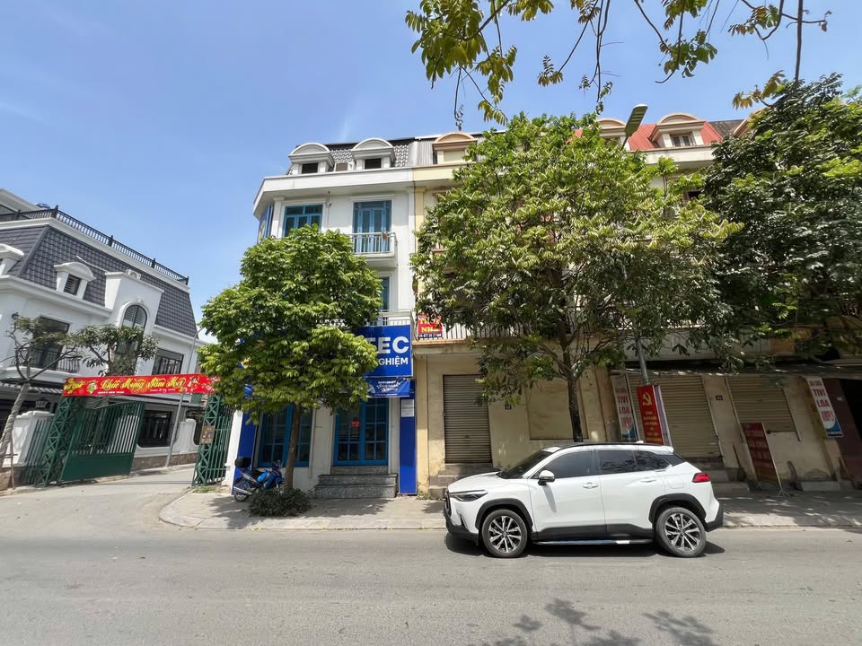 Bán Nhà Mặt Tiền Kinh Doanh Sa Đôi, Nam Từ Liêm - 400m² Kinh Doanh Đa Ngành