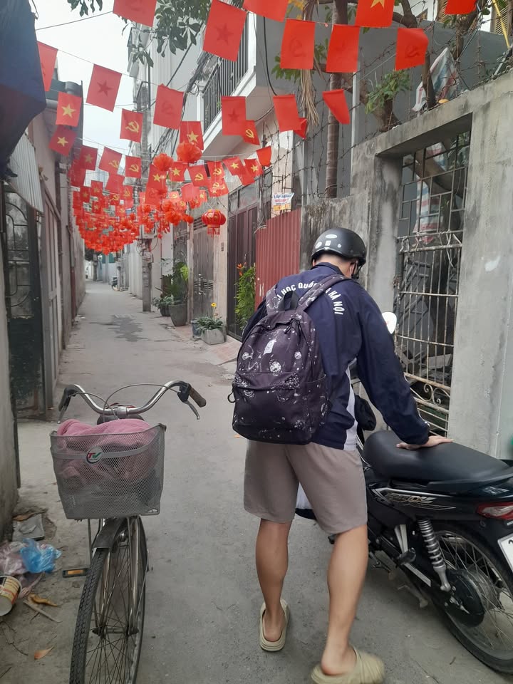 Đất nền Miêu Nha, Tây Mỗ 30m² - Sổ đỏ chính chủ, ô tô đỗ gần!