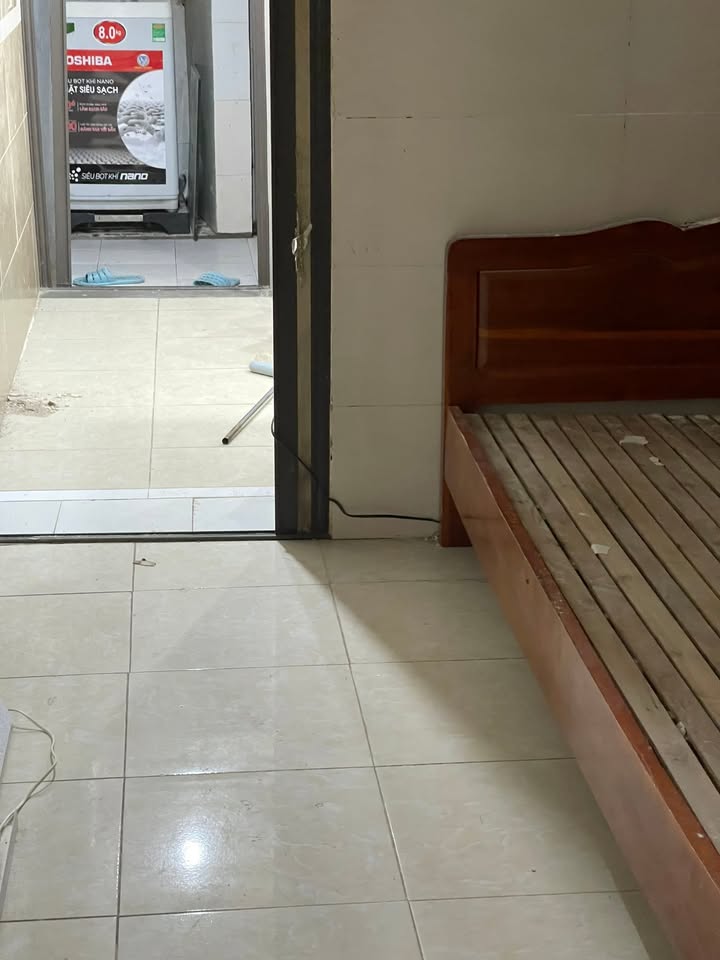 Nhà riêng Tân Mai, Hoàng Mai 55m² 5 triệu - Sẵn sàng ở ngay!