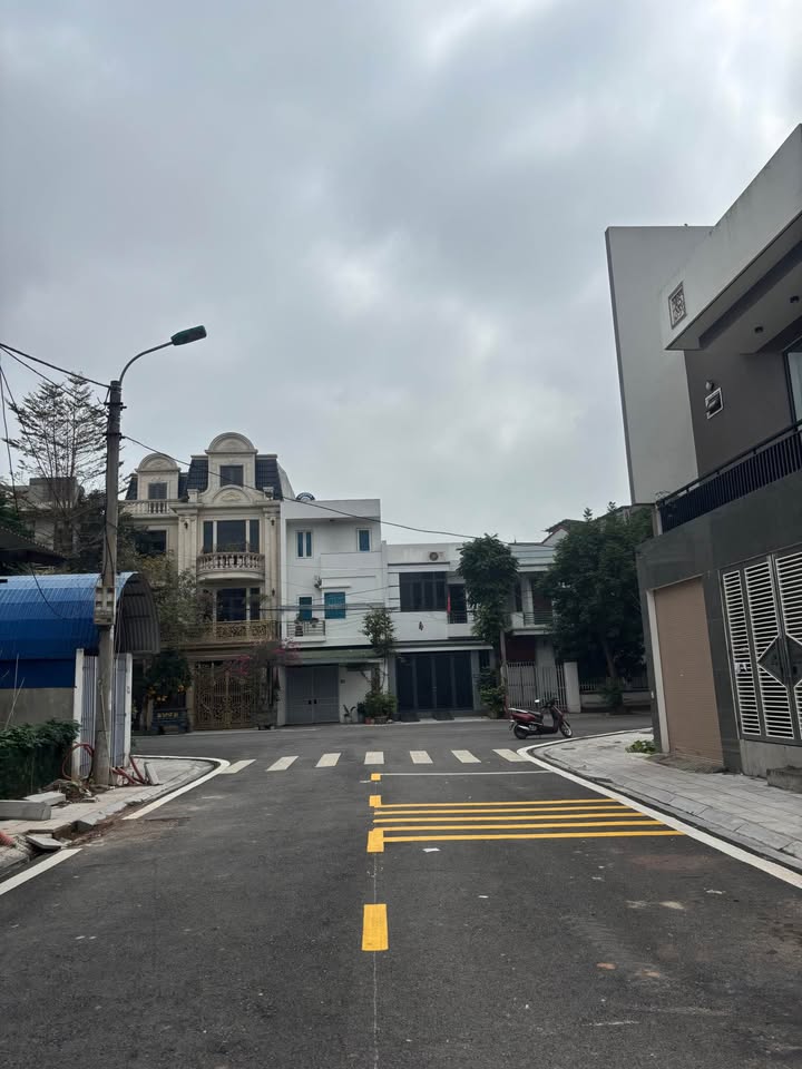 Nhà riêng Vĩnh Yên 100m² Full nội thất - Sẵn sàng dọn vào ở!