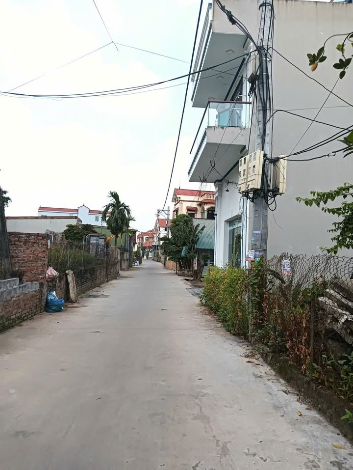 Nhà Xóm 2 Chương Mỹ, Thường Tín 63.9m² - Ô tô đỗ cửa, 500m đủ tiện ích