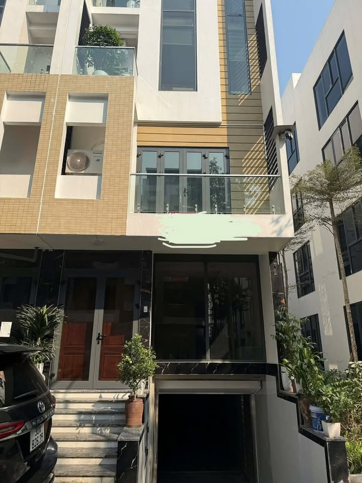 Shophouse KĐT Thanh Hà 8 triệu - Mặt tiền kinh doanh đắc địa!