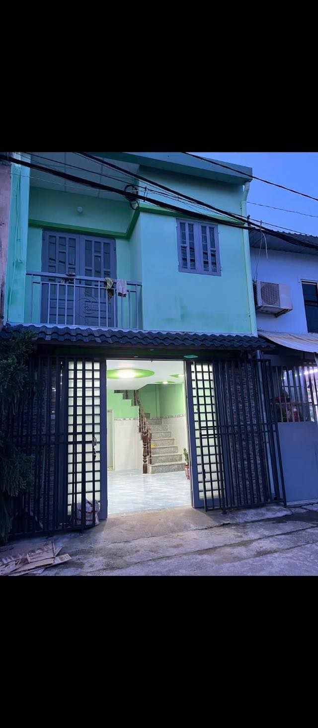 Nhà riêng Hóc Môn 24m² giá 1.27 tỷ - Sẵn sàng ở ngay!