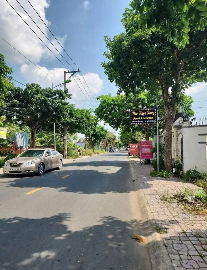 Đất nền Nguyễn Huệ Sóc Trăng 799m² - Sổ đỏ chính chủ!