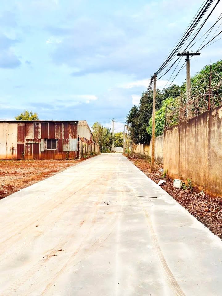 Đất Nền Buôn Ma Thuột 79m² Đường B3 - Đường To Ô Tô, Sổ Đỏ Sẵn Sàng!