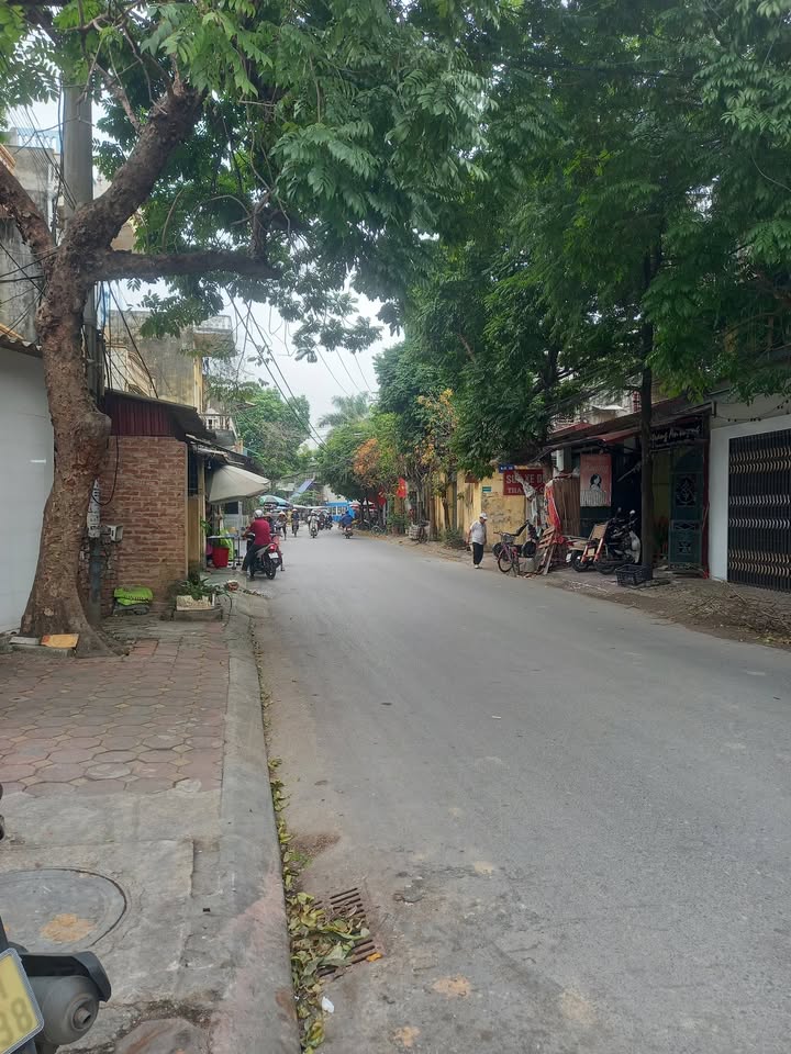 Nhà Mặt Tiền Kinh Doanh 124m² Đường Vương Văn Trà, Bắc Giang - Giá 6 Tỷ