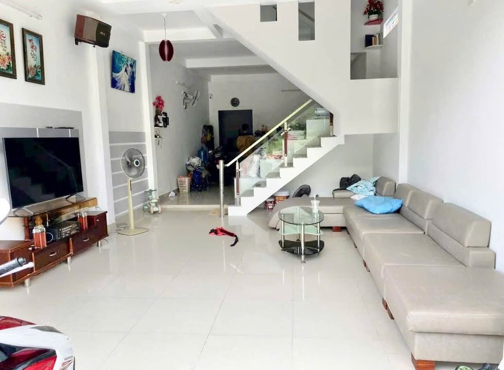 Nhà Mặt Tiền Triệu Quang Phục, Vĩnh Hòa, Nha Trang 64m², 5.5 Tỷ - Kinh Doanh Đắc Lợi