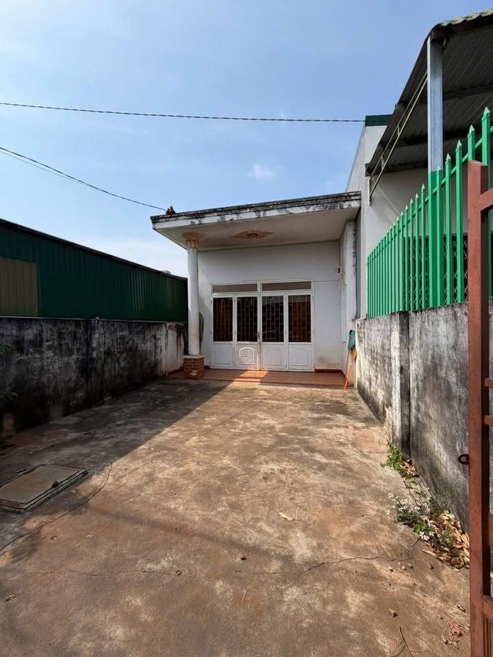 Nhà 155m² Hẻm Phùng Hưng, Buôn Ma Thuột - Sổ Đỏ ODT, Giá 1.49 Tỷ