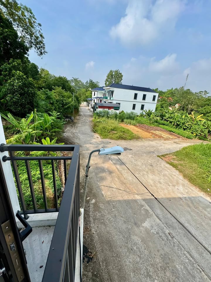 Nhà 2 Tầng Thanh Đình 131m² - Ngõ Ô Tô Tránh, Giá 2.2 Tỷ