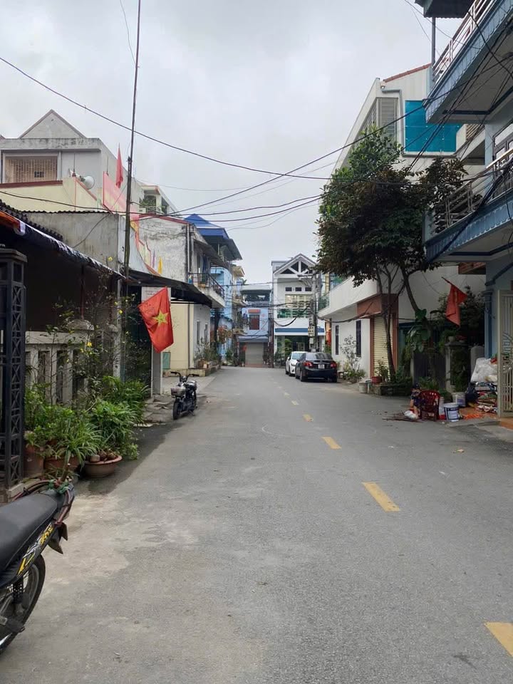 Nhà 4 Tầng Khu Thành Công, Việt Trì - 100m² Sổ Đỏ, Về Ở Ngay