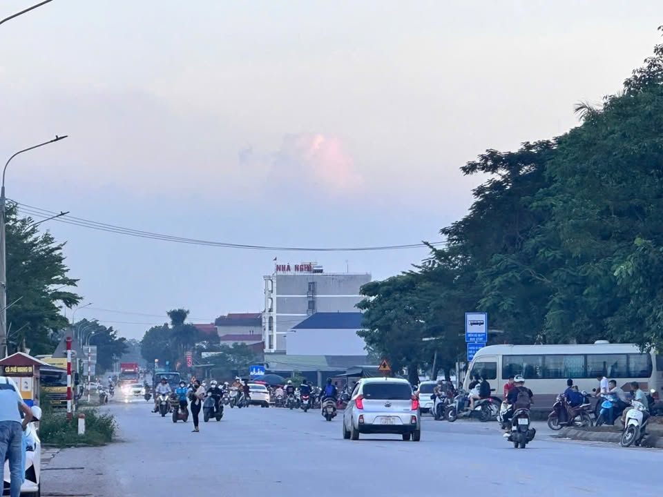 Nhà mặt phố QL37 Yên Phong 85m² - Vị trí vàng kinh doanh đỉnh!