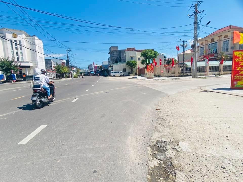 Lô đất Tuy Phước 100m² giá 1.2 tỷ - Sổ đỏ chính chủ!