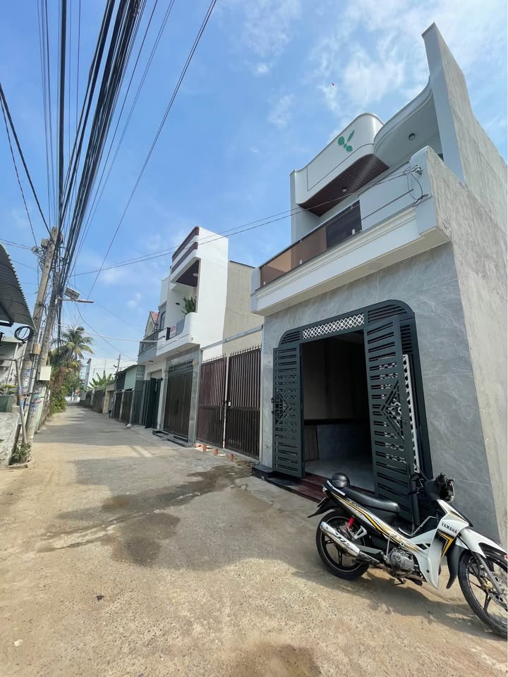 Nhà riêng Phường Bửu Hòa, Biên Hòa 80m² giá 3.95 tỷ - Ô tô vào tận nhà!