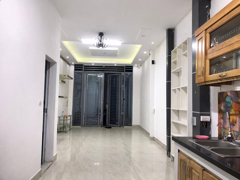 Cho thuê nhà 37m² Vĩnh Hưng, Hoàng Mai - Xe ba gác vào tận nhà