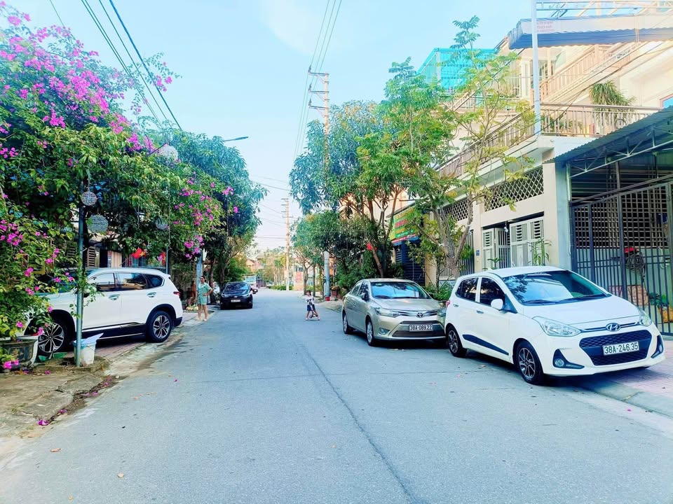 Đất nền Kỳ Anh 136m² 4.5 tỷ - Đường to ô tô, tiềm năng tăng giá!