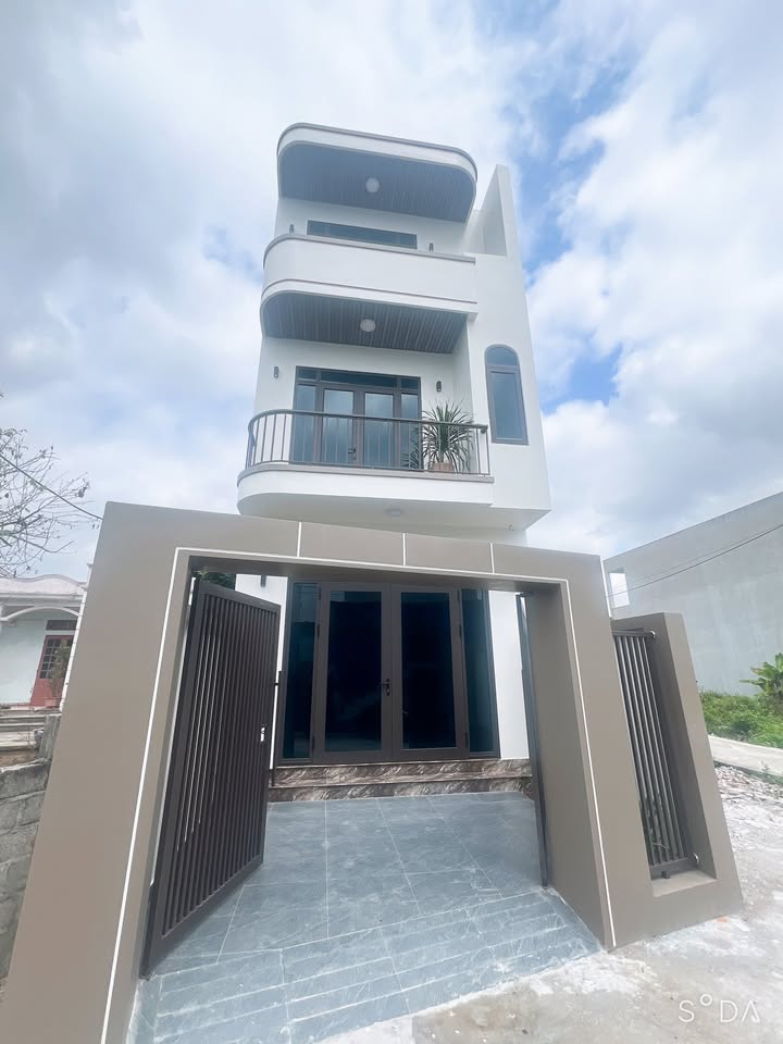 Bán nhà Đa Phúc Dương Kinh 63m² giá 2.5 tỷ - Ô tô đỗ cửa sát FPT