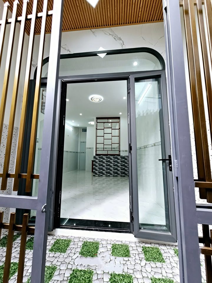 Nhà Hẻm Hoàng Văn Thụ Quy Nhơn 39m² - Sổ Hồng Sẵn Sàng Giao Dịch!