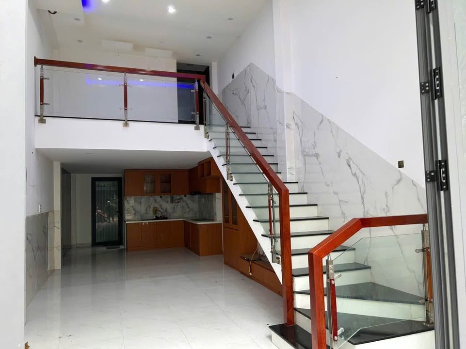 Nhà mặt tiền Xuân Thủy Quy Nhơn 61m² giá 6 tỷ - Vị trí đắc địa kinh doanh ngay!