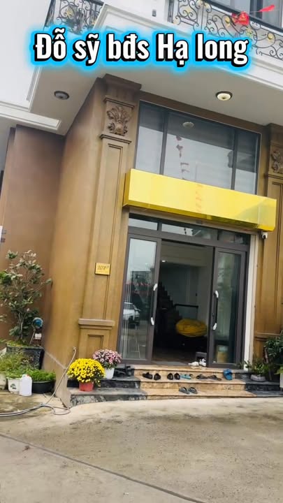 Nhà riêng 4 tầng Bãi Cháy 55m² - Full nội thất, ô tô vào tận nhà!