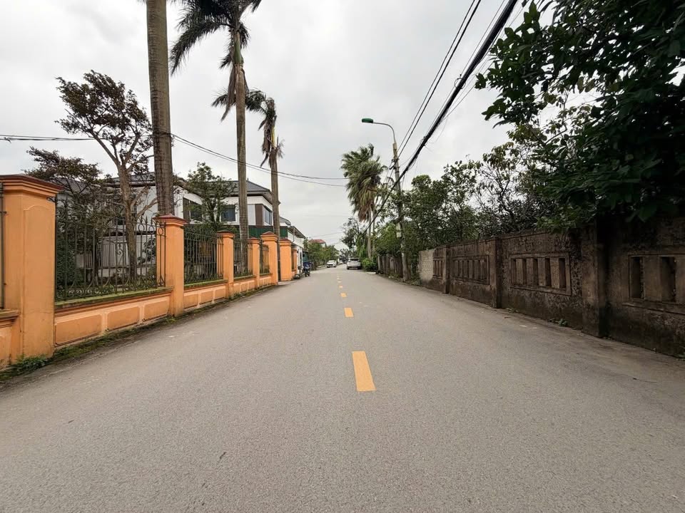 Nhà Mặt Tiền Kinh Doanh Đường Trung Tiết, Vinh 117m² - Giá 2.8 Tỷ