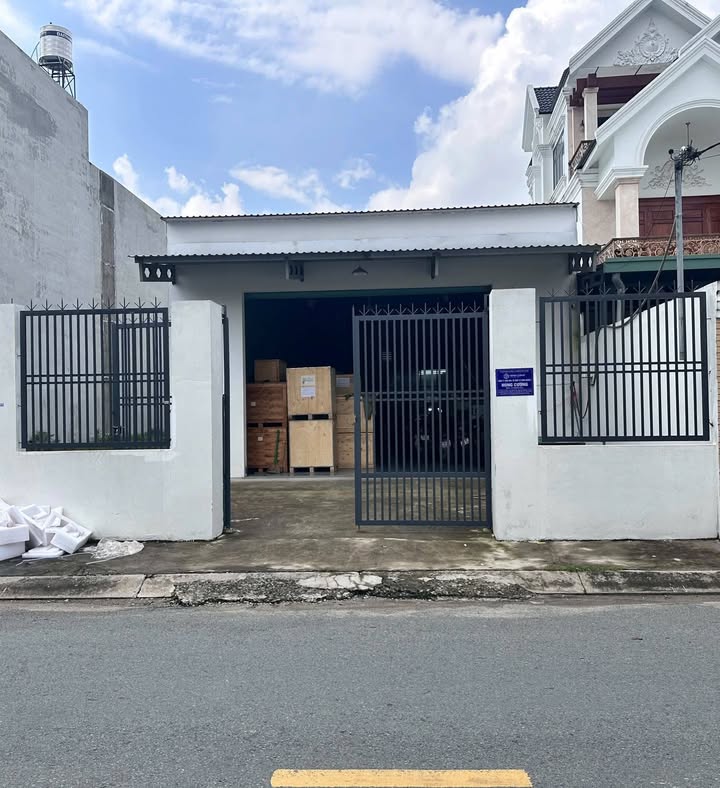 Đất Mặt Tiền Hiệp Thành 13 Q12 - Xưởng Sẵn - Dòng Tiền 17 Triệu/Tháng - 274.4m²