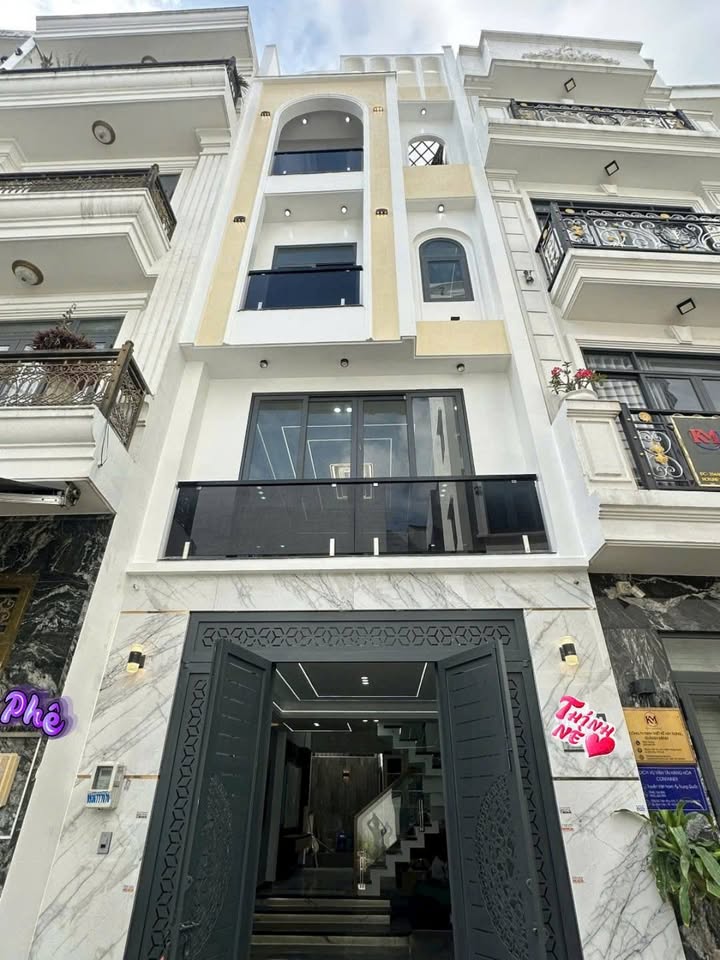 Nhà Phố 52m² Bình Tân - 3 Lầu, 3PN, Hẻm Xe Hơi 6.15 Tỷ