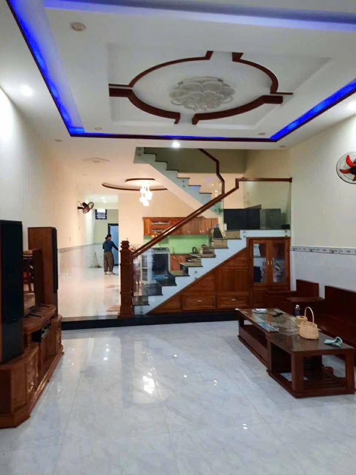 Nhà phố Cẩm Nam 8 Hòa Xuân 115m² - Vị trí đắc địa, kinh doanh ngay!