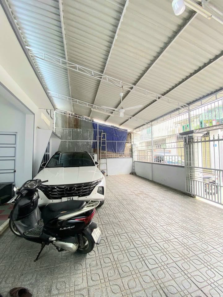 Nhà Phố Trần Thị Tính Nha Trang 200m² - Vị trí đắc địa hiếm có!