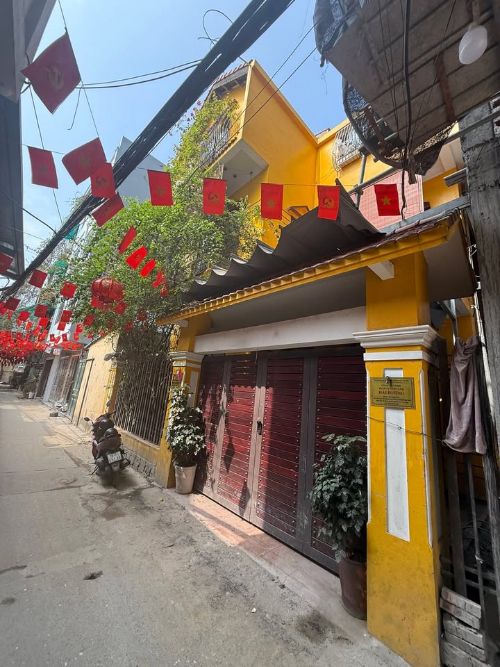 Nhà Phố Đông Ngạc 90m² - Ô tô đỗ cửa, Sổ đỏ chính chủ!