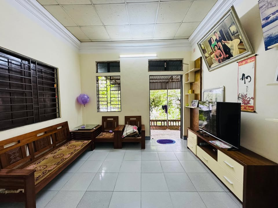 Nhà 70m² 1 Tầng, Sân Rộng 100m² - Ngõ 12 Nguyễn Văn Cừ, Hạ Long