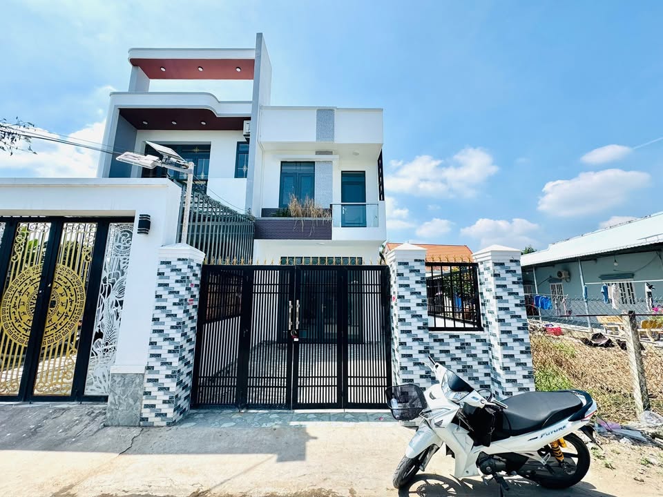 Nhà Mỹ Lộc Cần Giuộc 135m² giá 1.8 tỷ - Ô tô vào tận nhà!