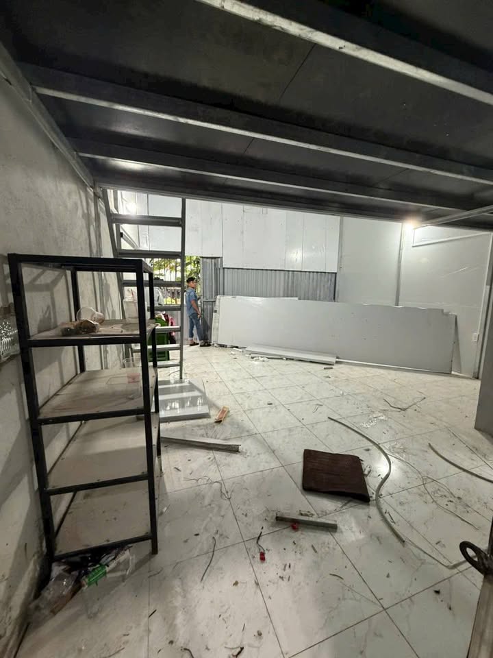 Nhà Nguyên Căn 50m² Đường Xe Tải - 5 Triệu/Tháng - Bình Tân