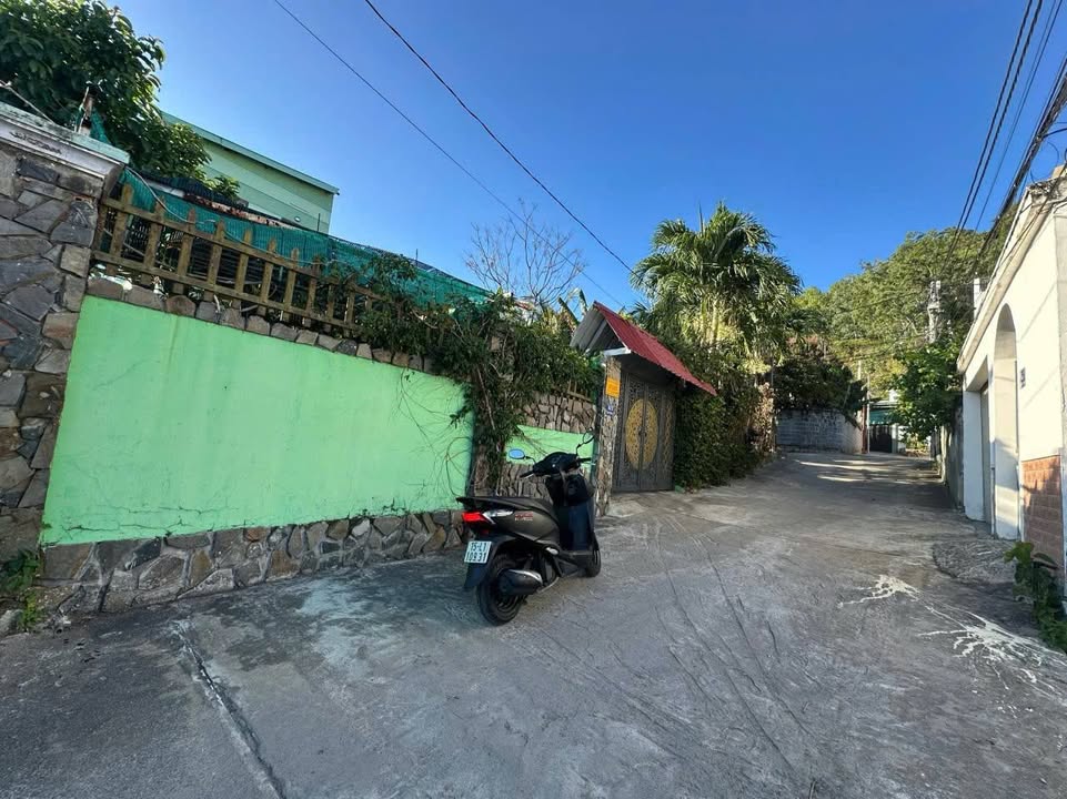 Nhà mặt tiền Nguyễn Đức Thuận Nha Trang 209m² - Mặt tiền kinh doanh