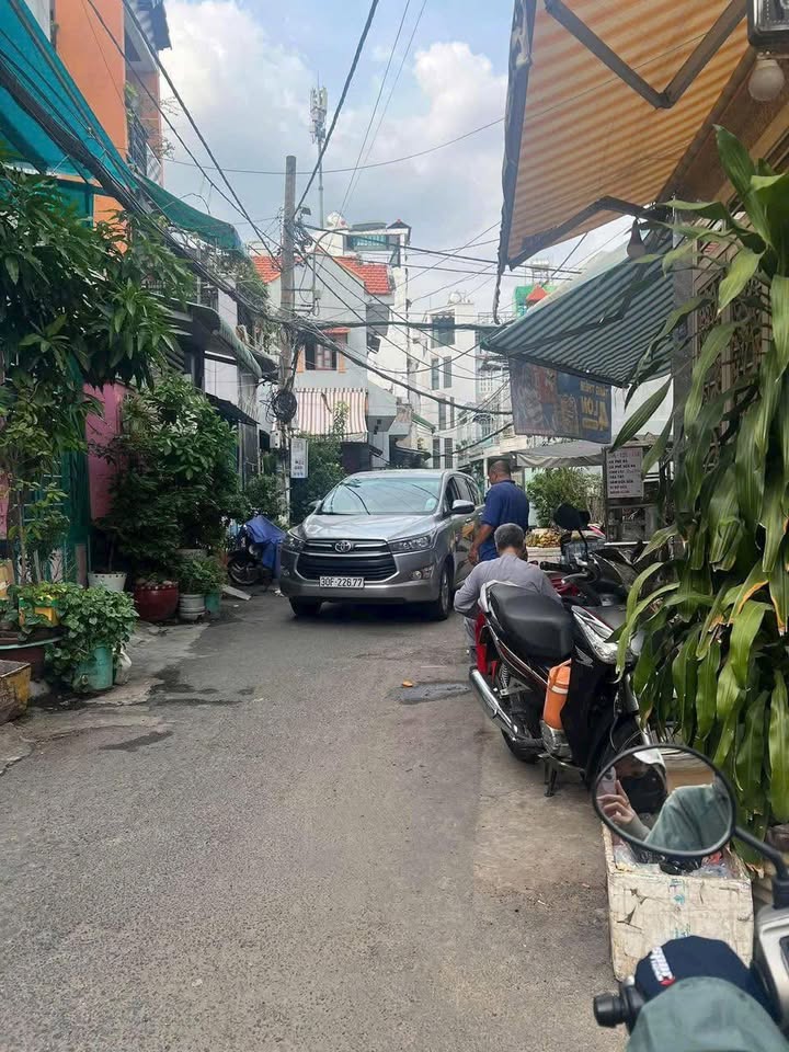 Nhà Riêng Quận 6 93.6m² - Ô Tô Vào Tận Nhà, Giá 5.9 Tỷ TL